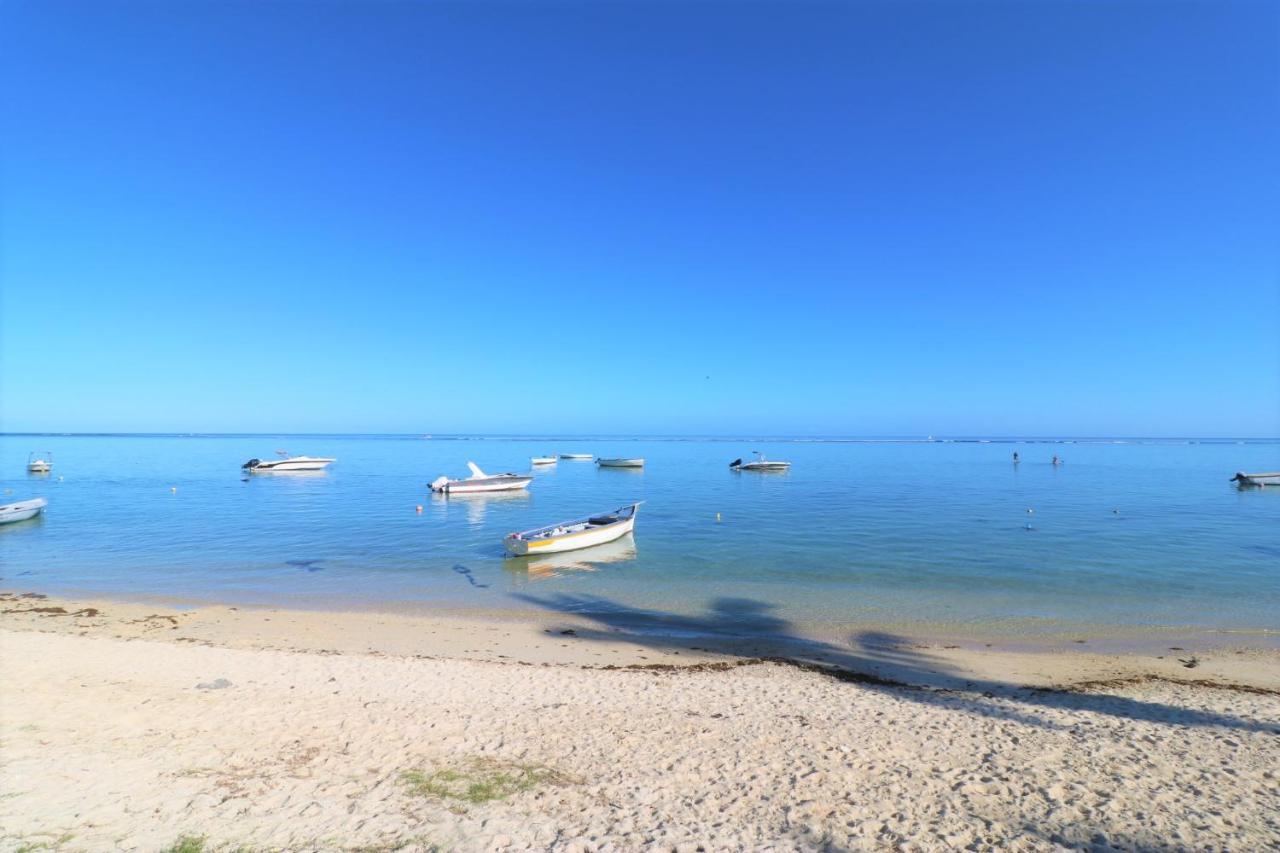 The Beach House - West Coast Mauritius Rivière Noire Extérieur photo