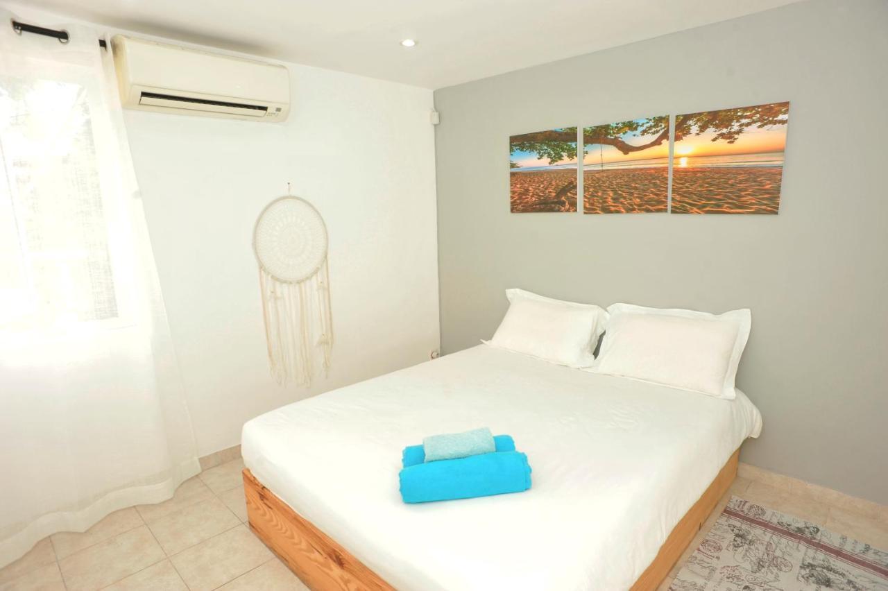 The Beach House - West Coast Mauritius Rivière Noire Extérieur photo