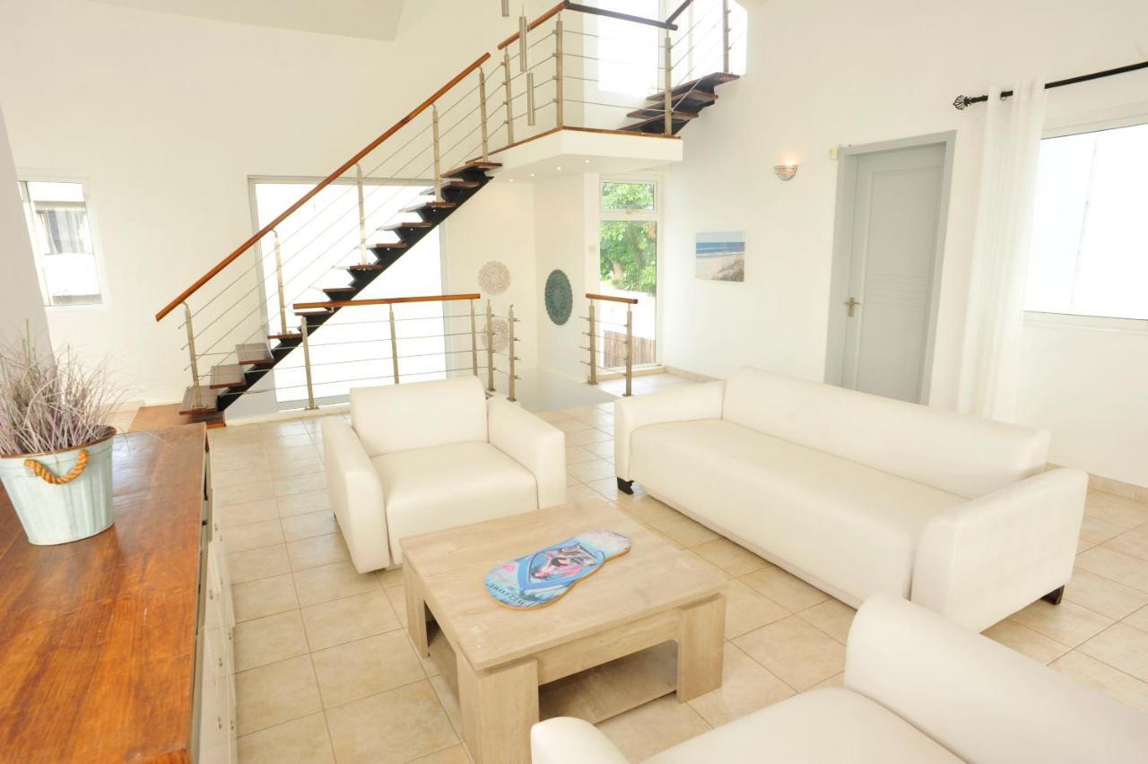 The Beach House - West Coast Mauritius Rivière Noire Extérieur photo