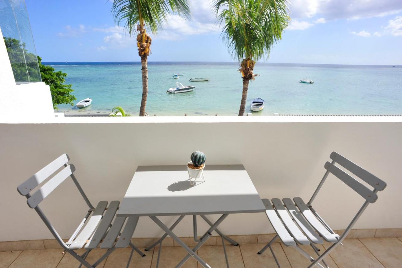 The Beach House - West Coast Mauritius Rivière Noire Extérieur photo